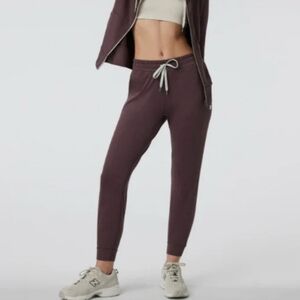 Vuori Performance Jogger Purple XS